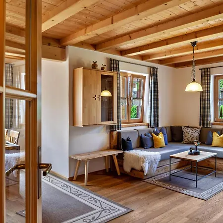 Blau - Ferienhaus Ammergau Apartmán Unterammergau